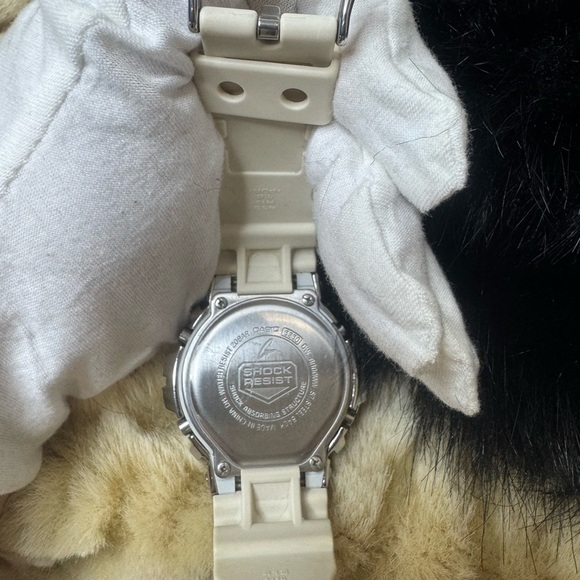 Casio  G-Shock DW-6900WW with CZ casing main image 14